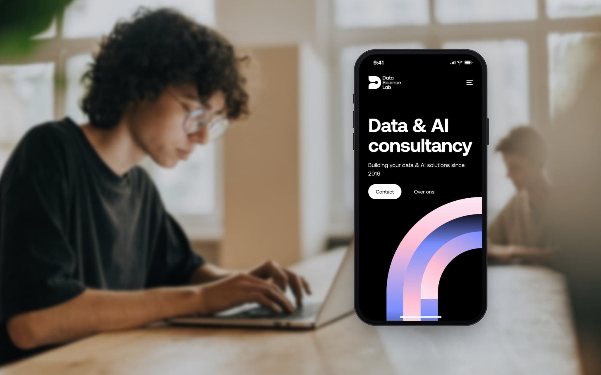 Website with an AI contact form for Data Science Lab
